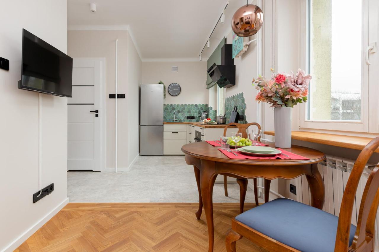 Apartment Warsaw Wiktorska By Noclegi Renters Екстер'єр фото