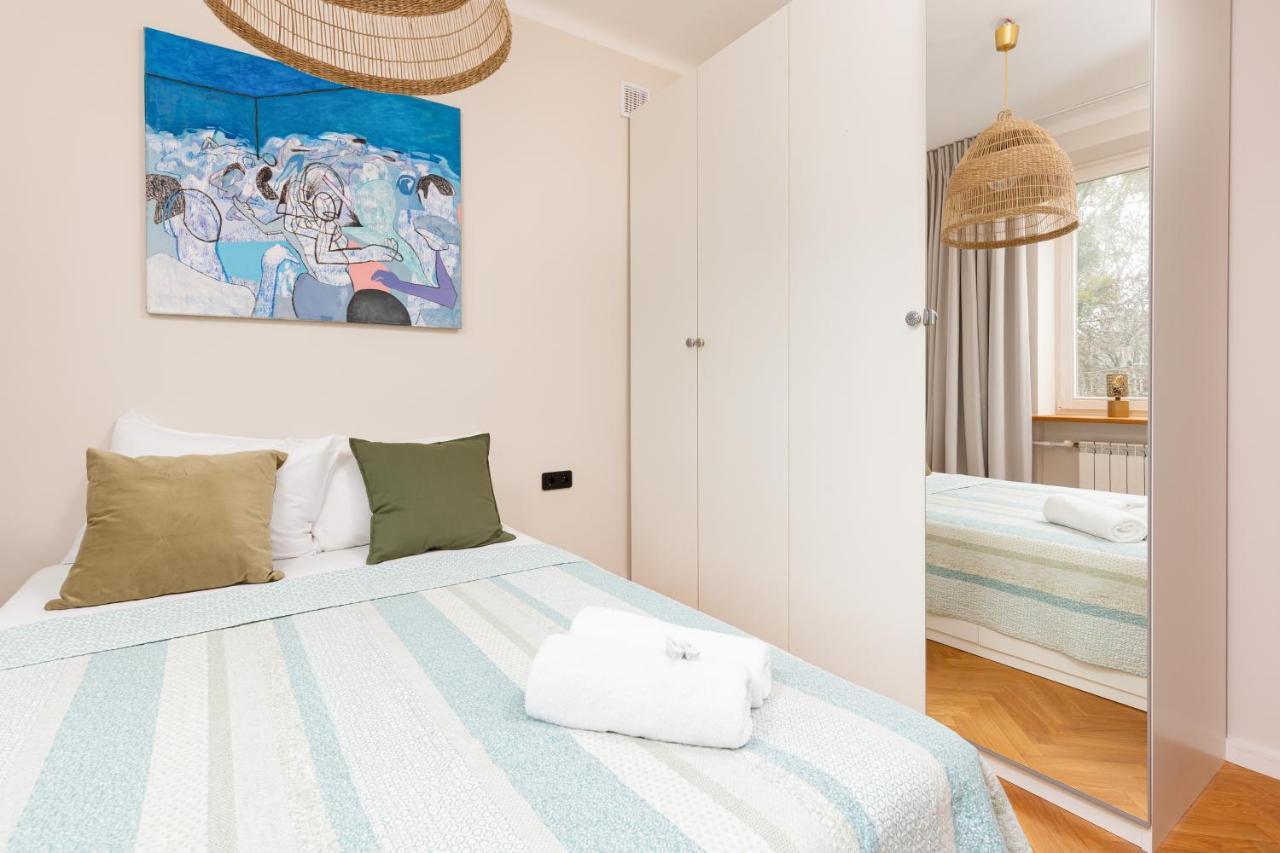 Apartment Warsaw Wiktorska By Noclegi Renters Екстер'єр фото